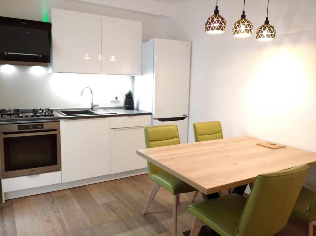 Apartment Vida - Amazing Place With Garden And Terrace 里耶卡 外观 照片