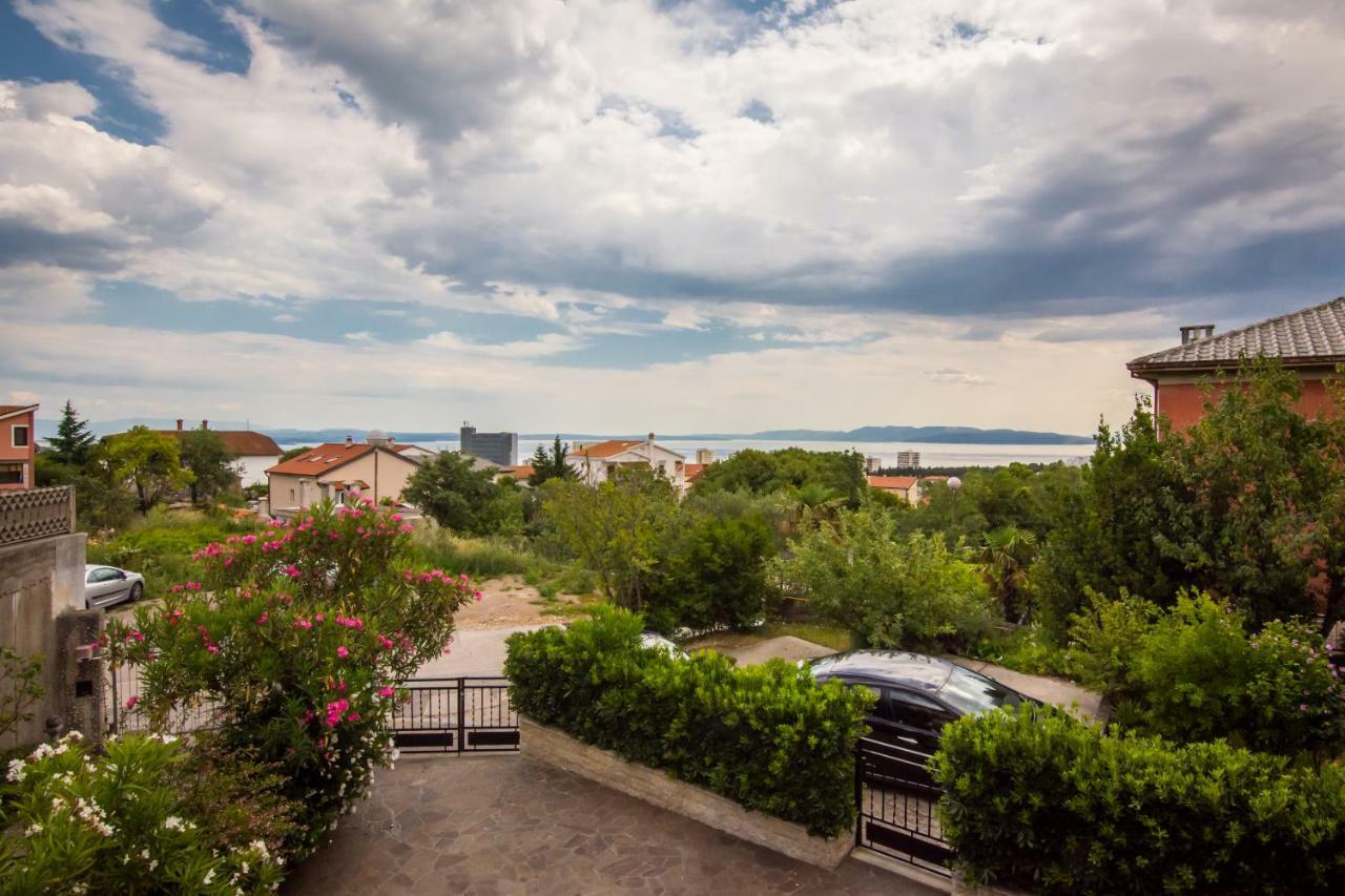 Apartment Vida - Amazing Place With Garden And Terrace 里耶卡 外观 照片
