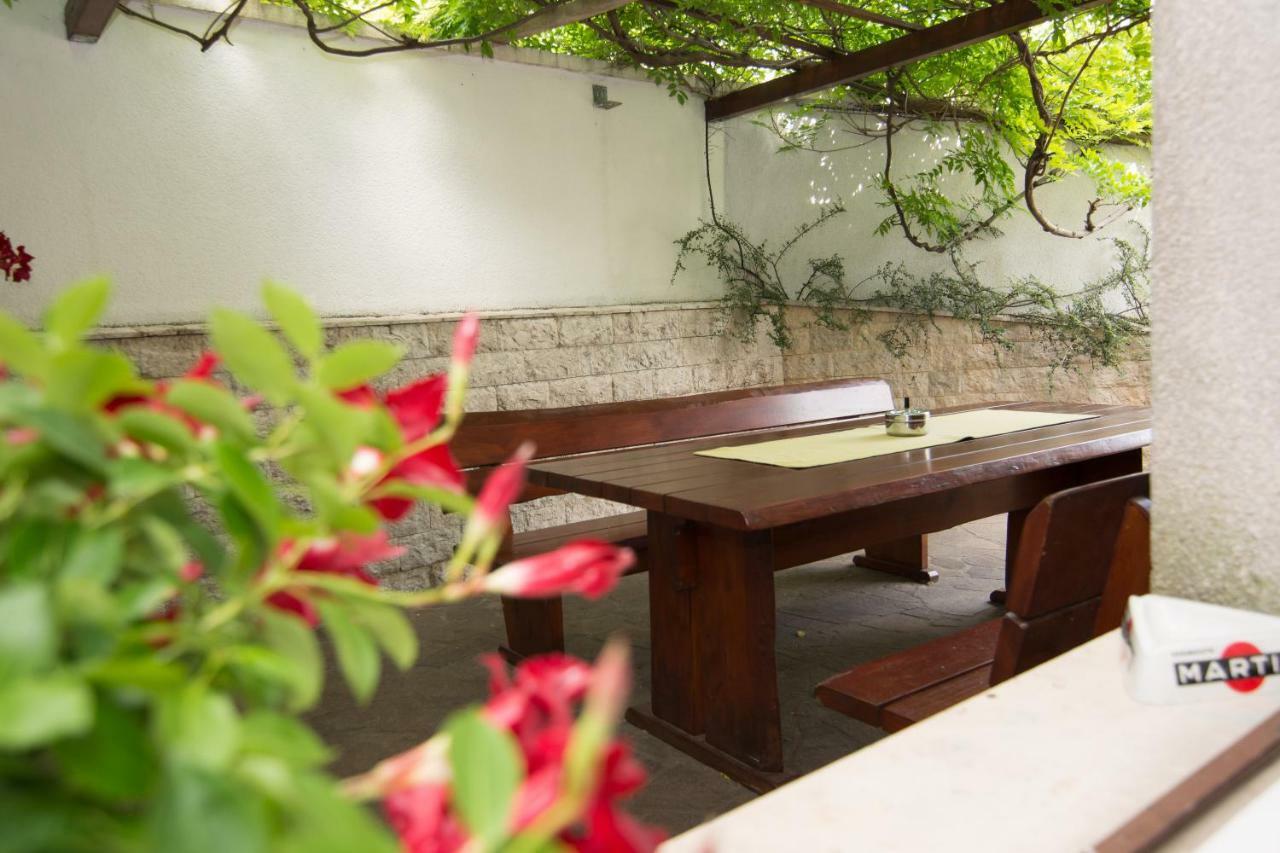 Apartment Vida - Amazing Place With Garden And Terrace 里耶卡 外观 照片